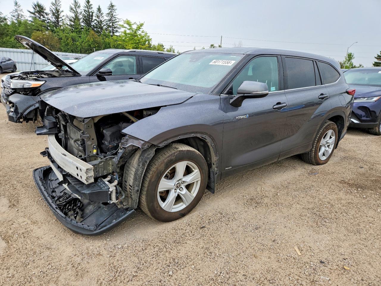 2020 TOYOTA HIGHLANDER HYBRID LE
