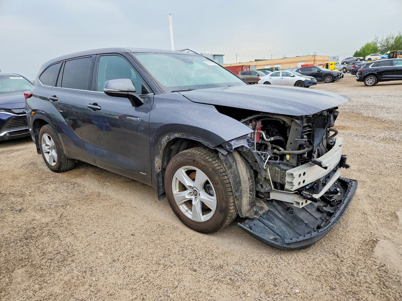 2020 TOYOTA HIGHLANDER HYBRID LE — снимка 4