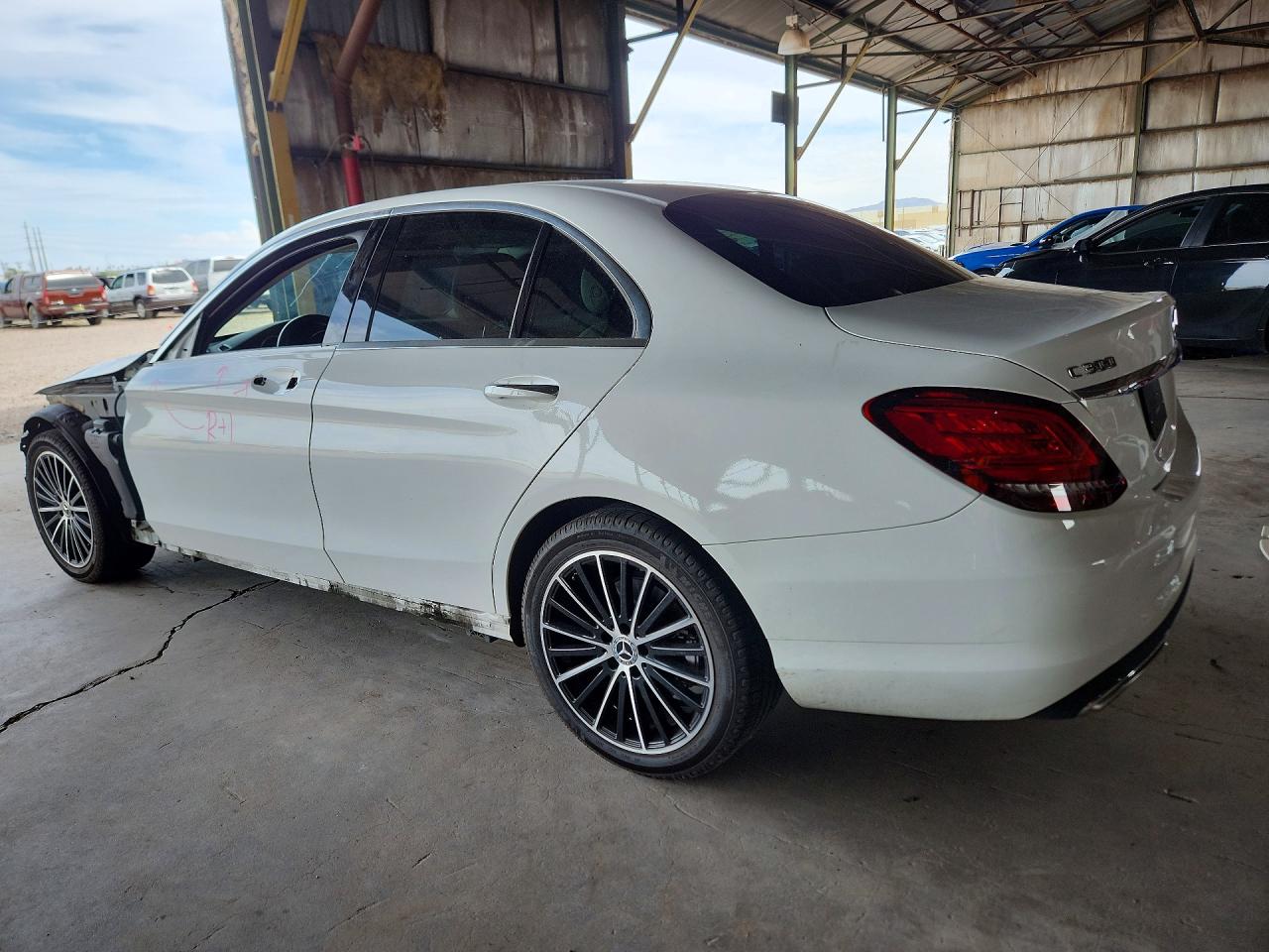 2020 MERCEDES-BENZ C 300 — снимка 2