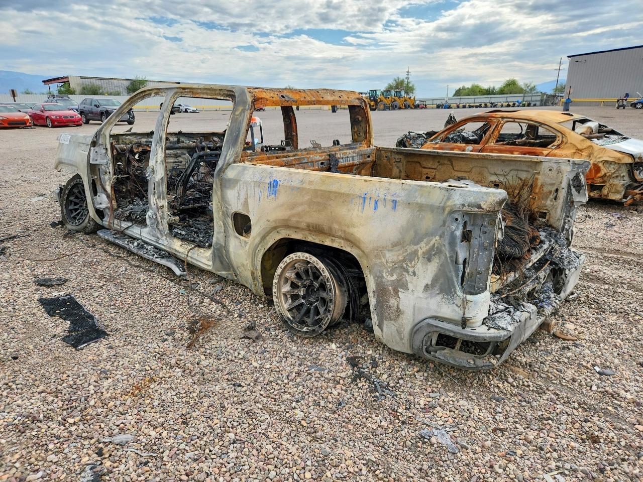 2021 GMC SIERRA K1500 AT4 — снимка 2