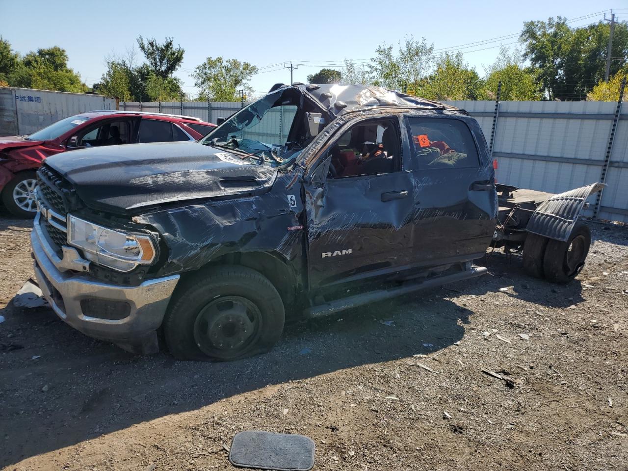 2022 RAM 3500 — снимка 2