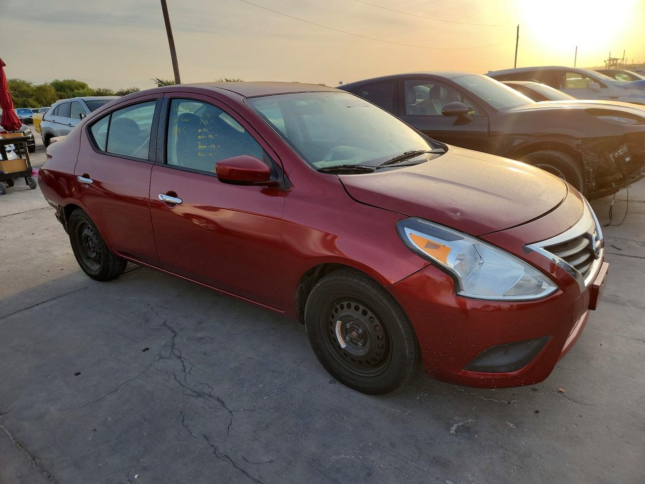 2016 NISSAN VERSA 1.6 SV — снимка 4