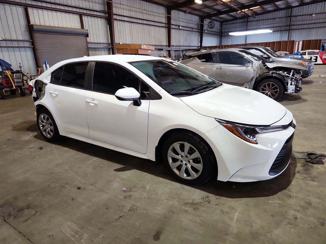 2025 TOYOTA COROLLA LE — снимка 4