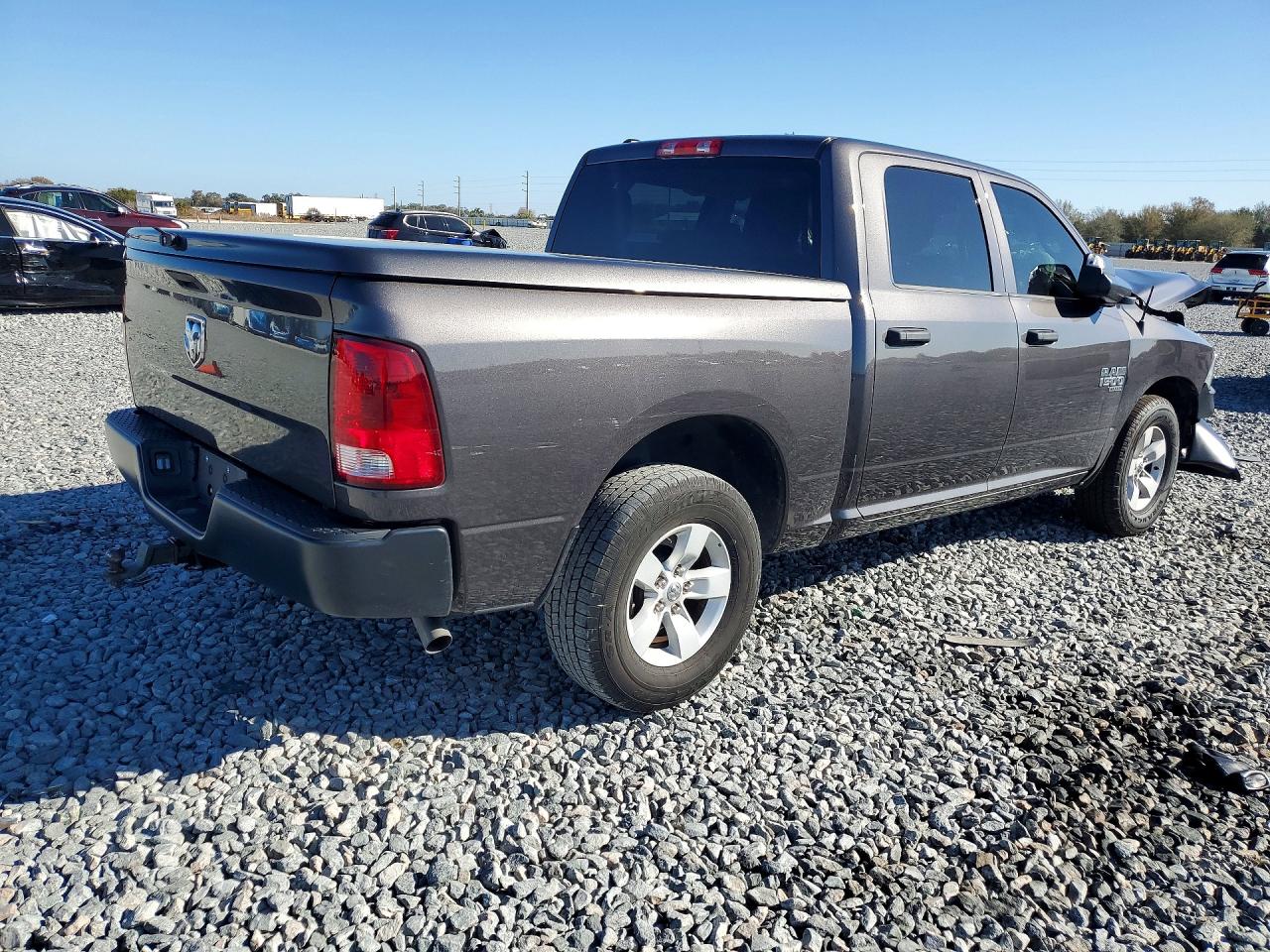 2023 RAM 1500 CLASSIC TRADESMAN — снимка 3