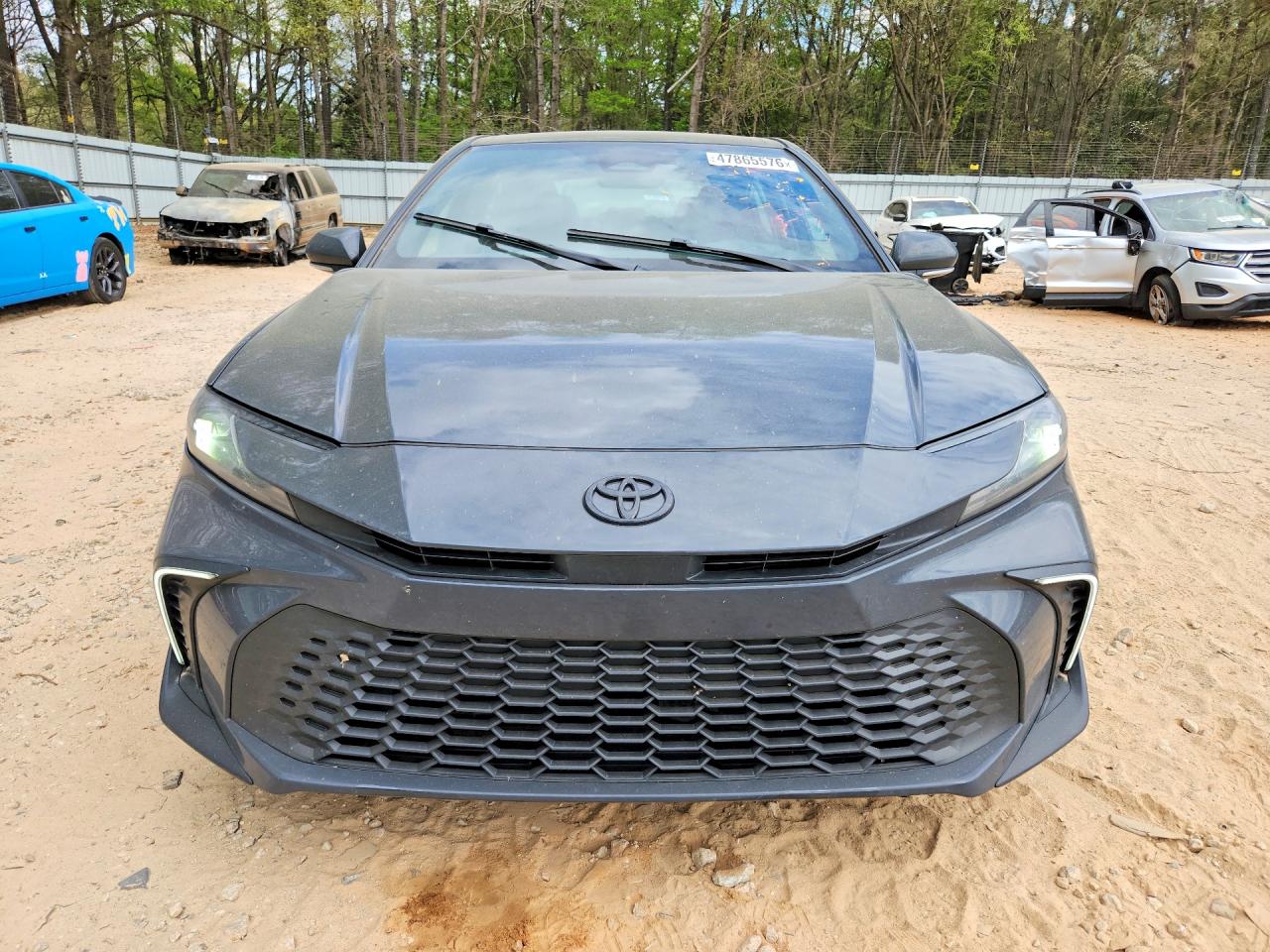 2025 TOYOTA CAMRY SE — снимка 5