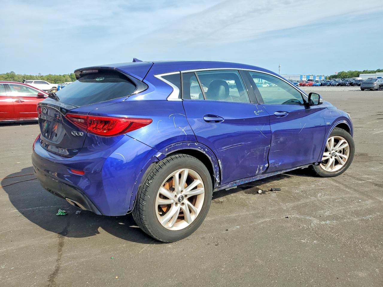 2018 INFINITI QX30 LUXURY — снимка 3