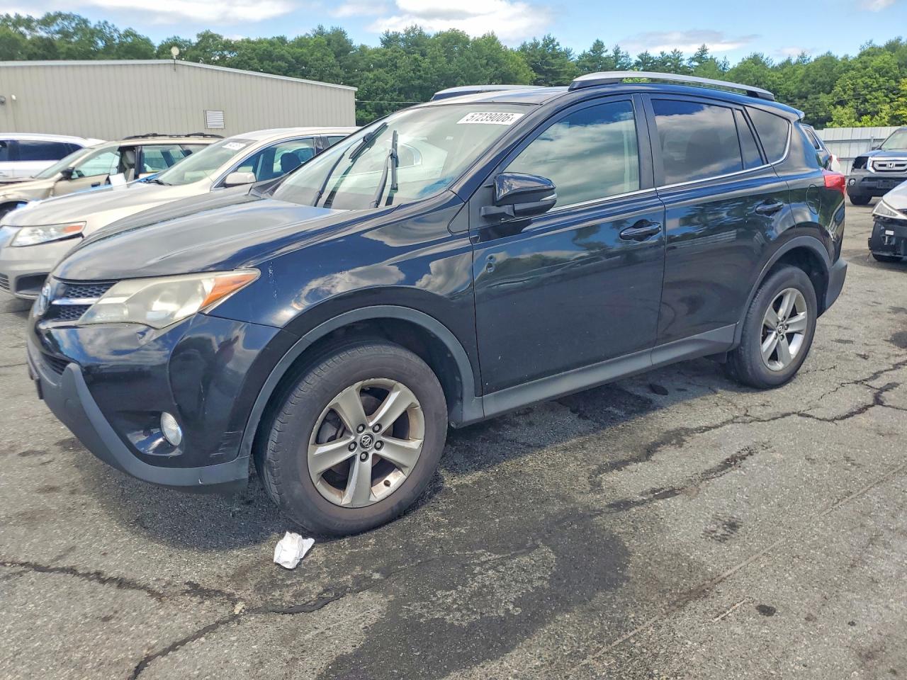 2015 TOYOTA RAV4 XLE
