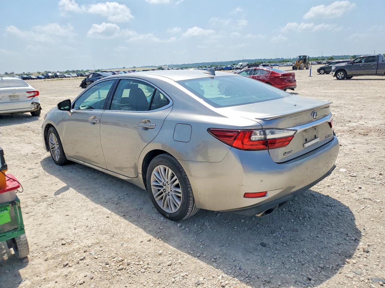 2017 LEXUS ES 350 — снимка 2