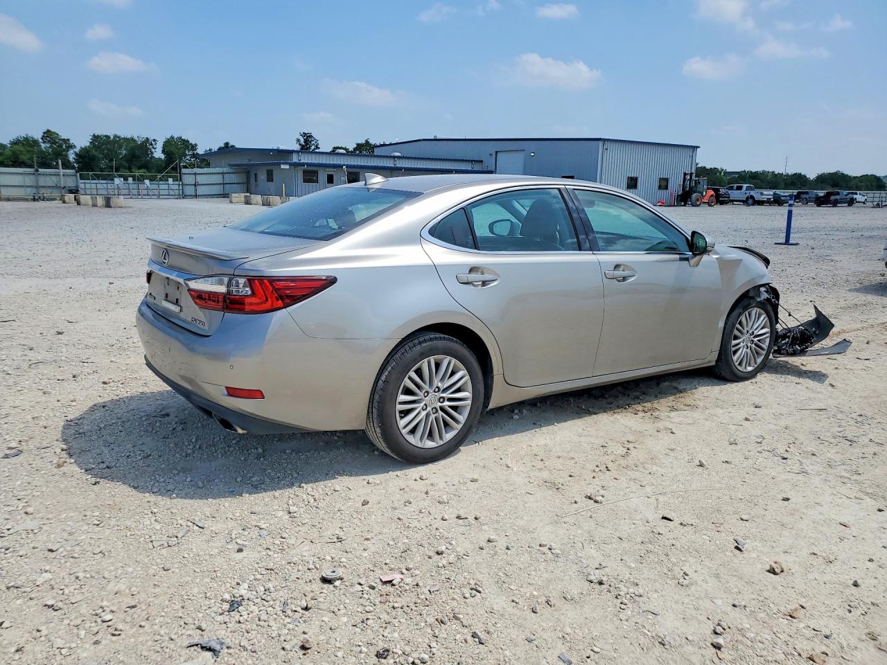 2017 LEXUS ES 350 — снимка 3