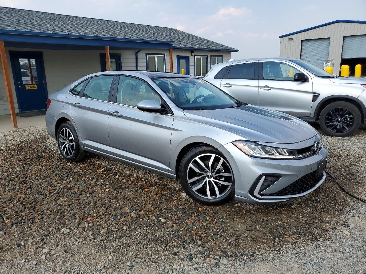 2026 VOLKSWAGEN JETTA SE — снимка 4