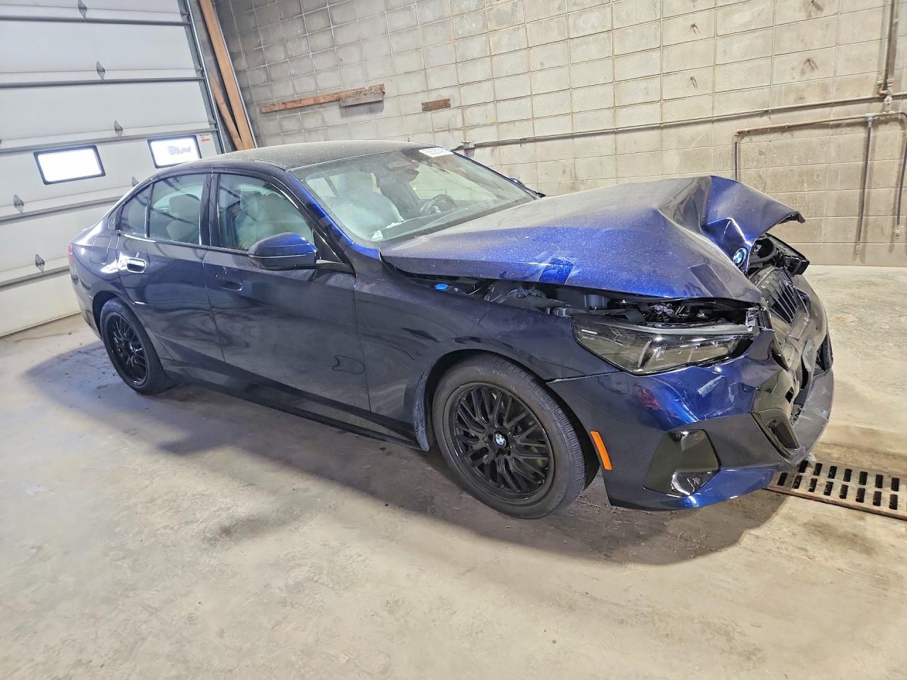 2026 BMW 550 XE — снимка 4
