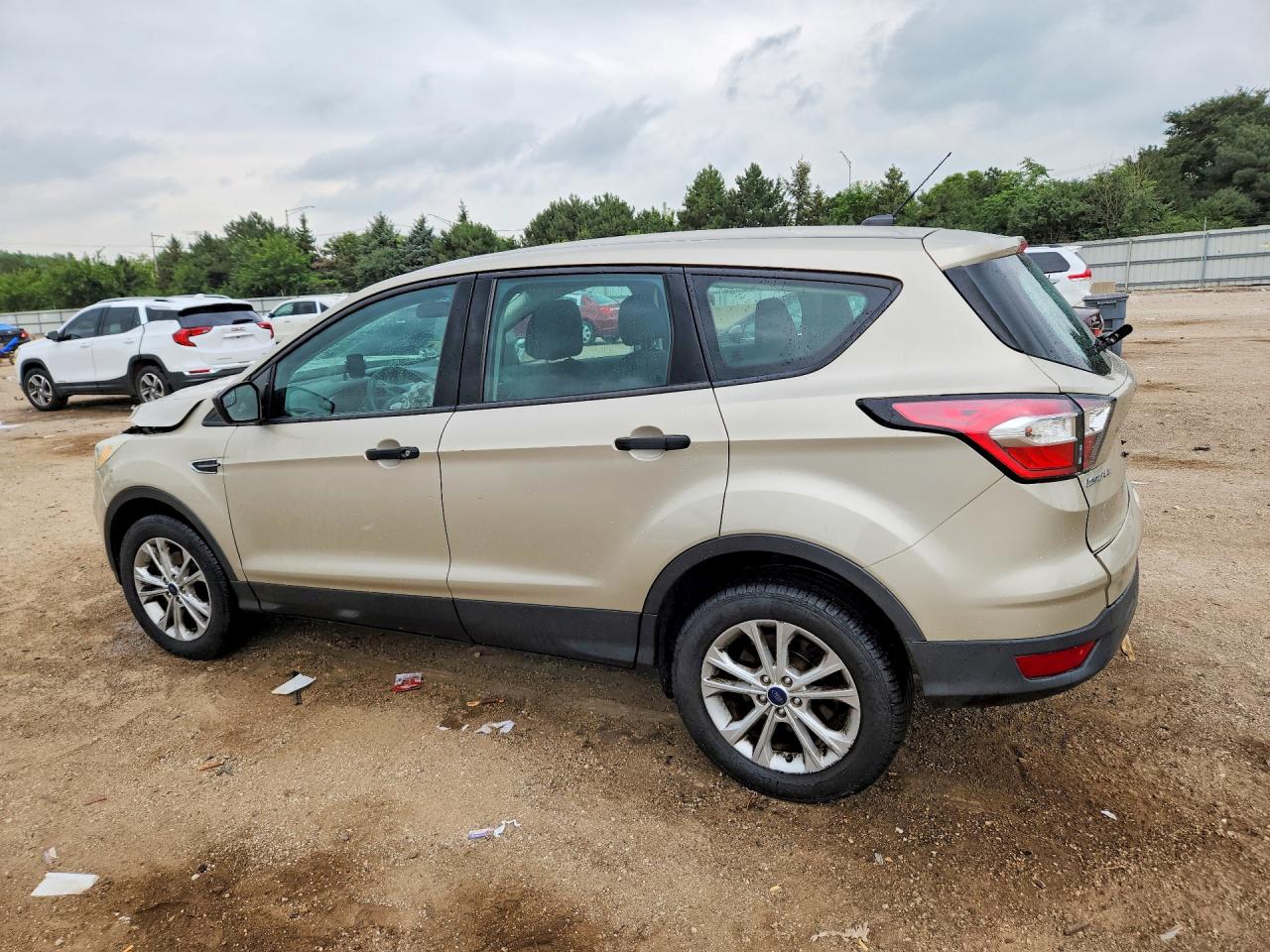 2017 FORD ESCAPE S — снимка 2