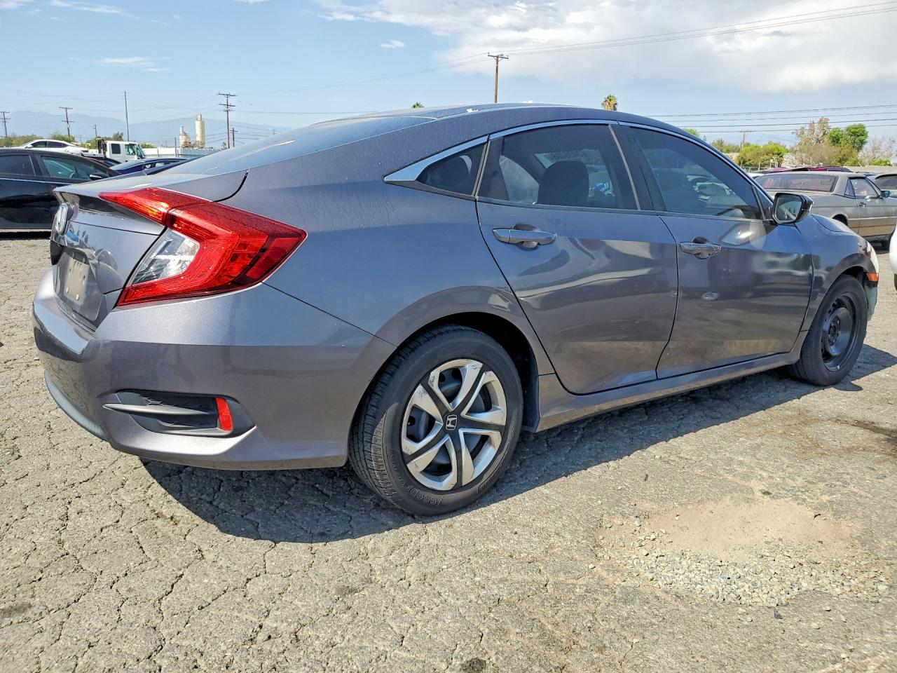 2016 HONDA CIVIC LX — снимка 3