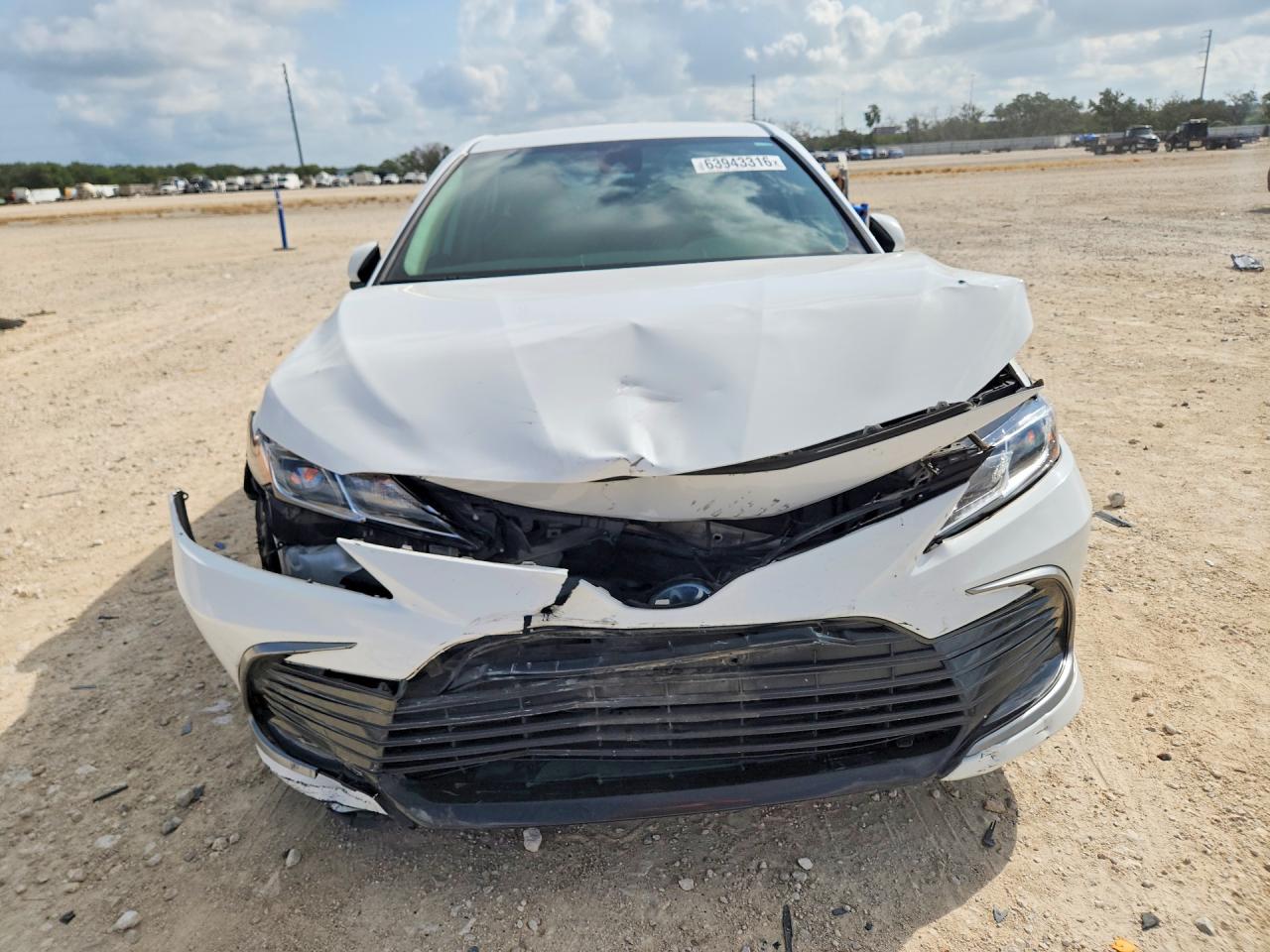 2022 TOYOTA CAMRY LE — снимка 5