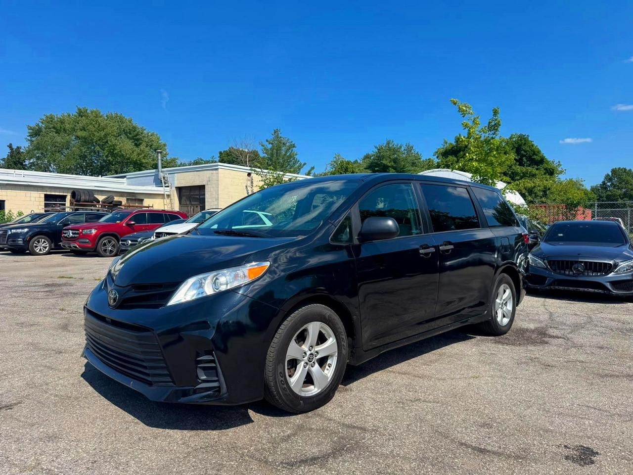 2020 TOYOTA SIENNA L — снимка 2