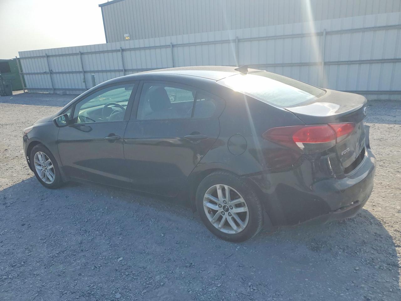 2017 KIA FORTE LX — снимка 2