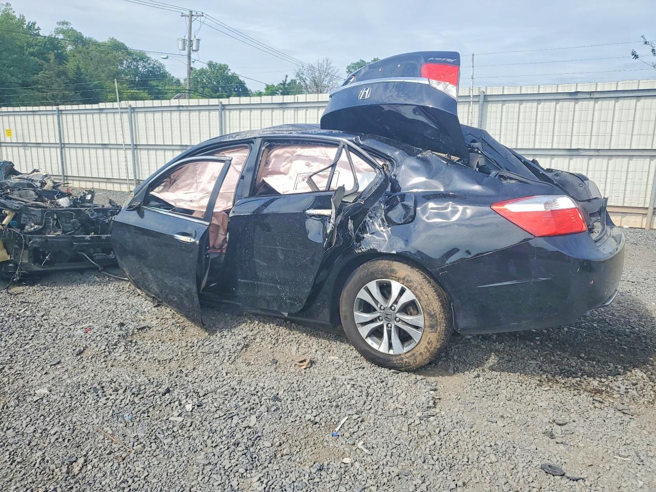 2015 HONDA ACCORD LX — снимка 2