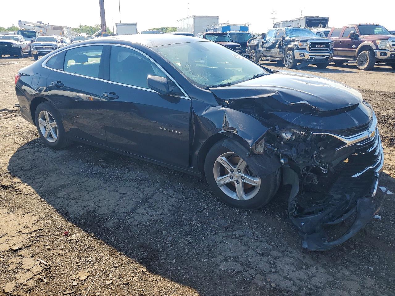 2022 CHEVROLET MALIBU LS — снимка 4