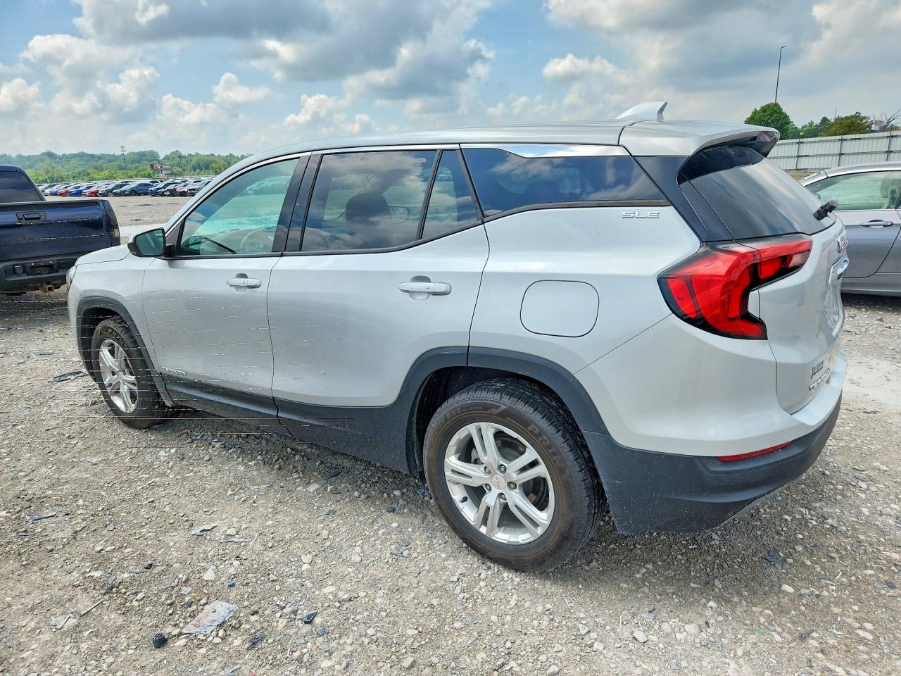 2020 GMC TERRAIN SLE — снимка 2
