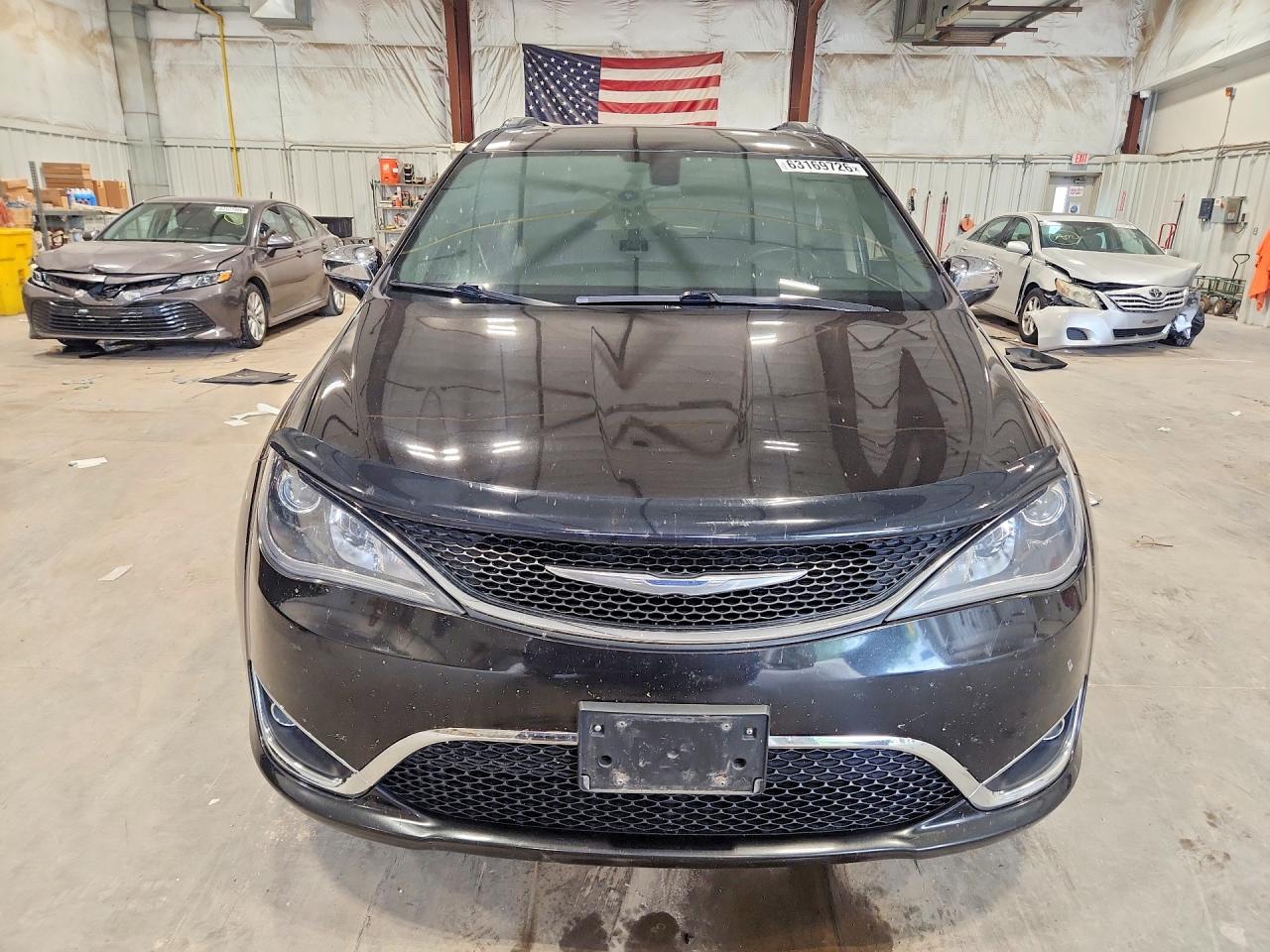 2017 CHRYSLER PACIFICA LIMITED — снимка 5