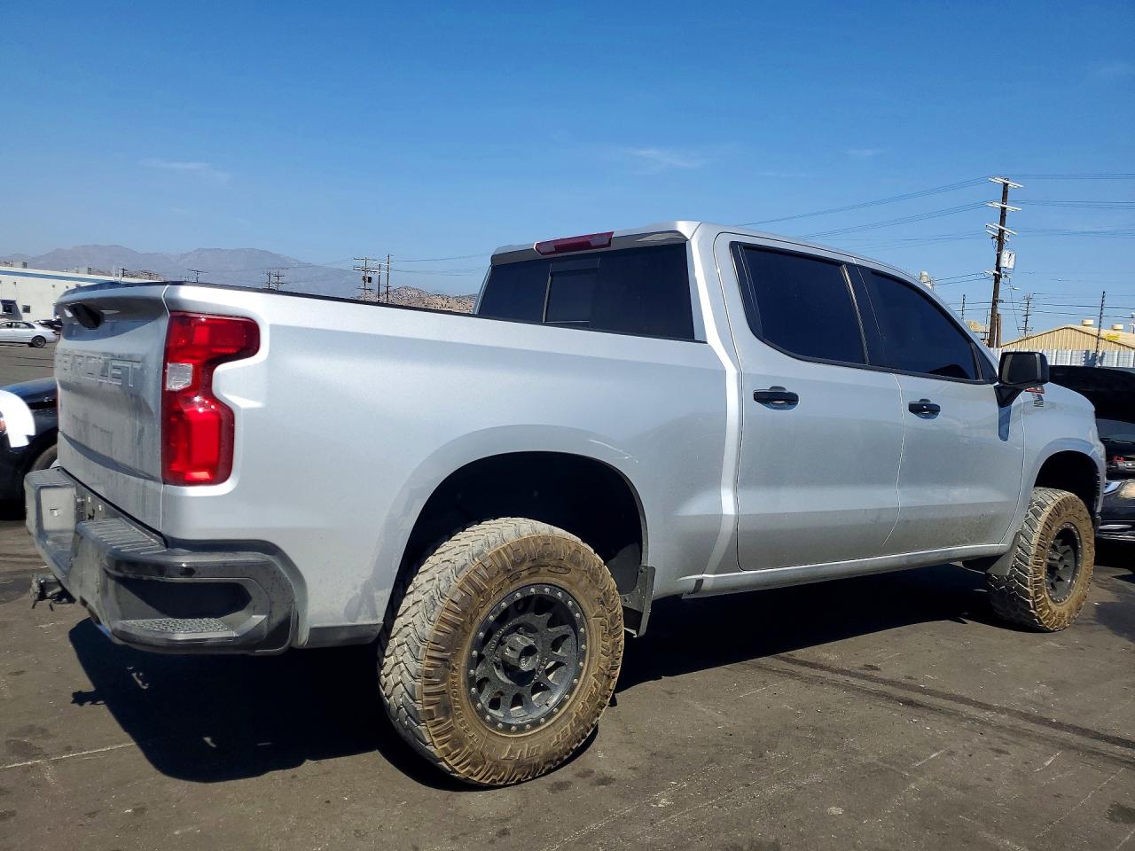 2022 CHEVROLET SILVERADO LTD K1500 LT TRAIL BOSS — снимка 3