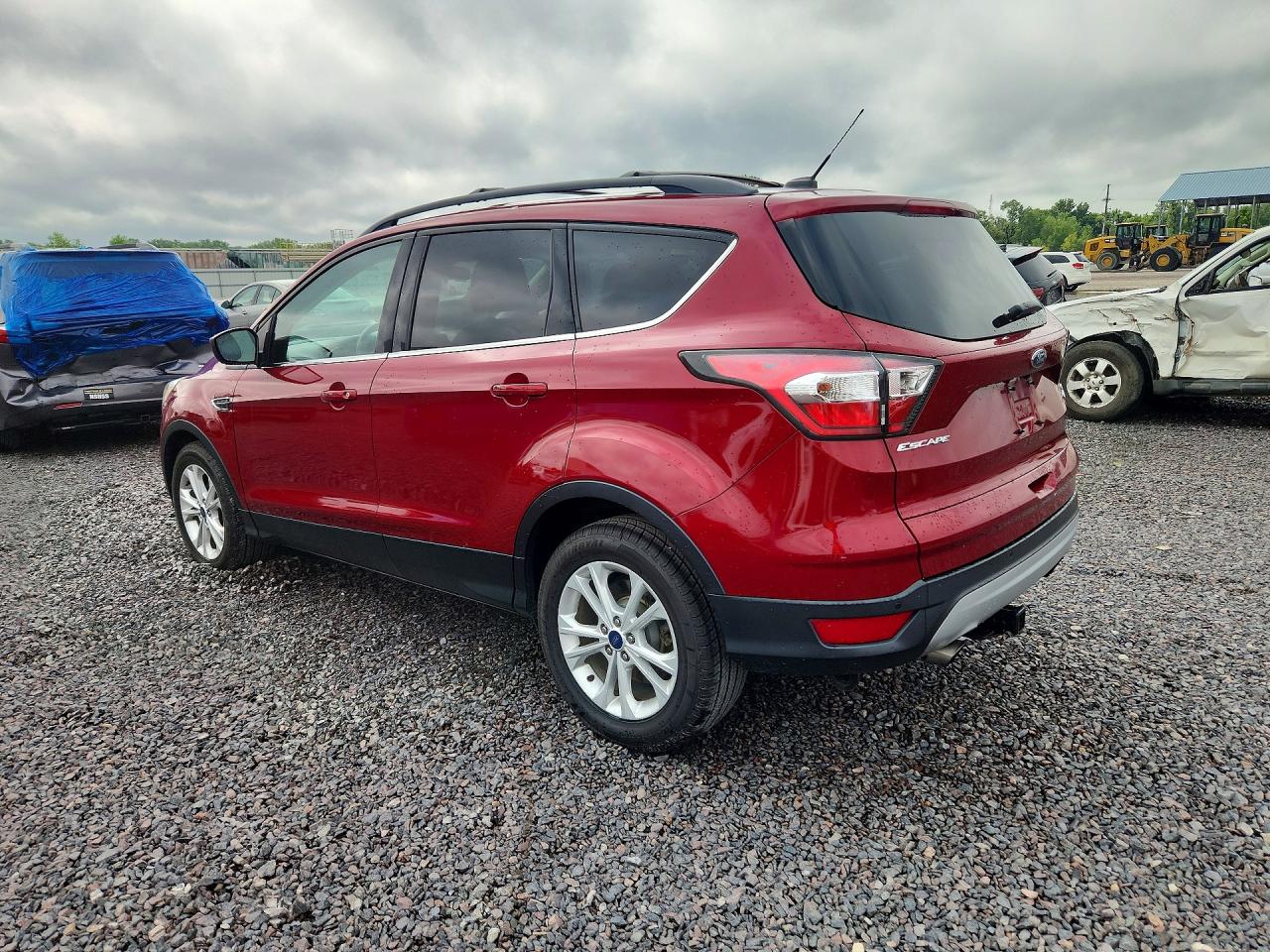 2017 FORD ESCAPE SE — снимка 2
