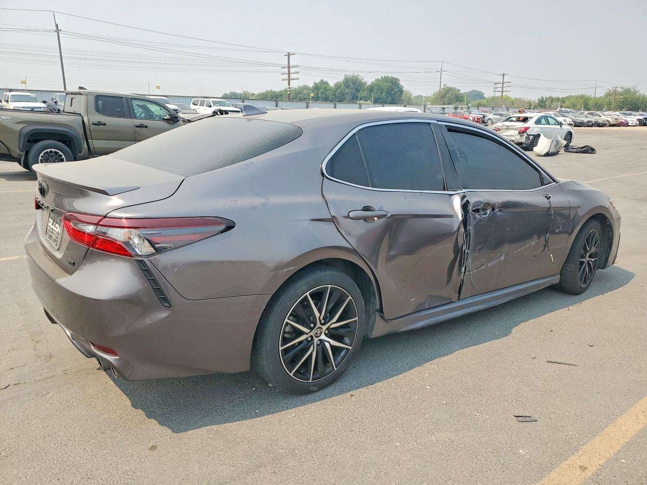 2022 TOYOTA CAMRY SE — снимка 3