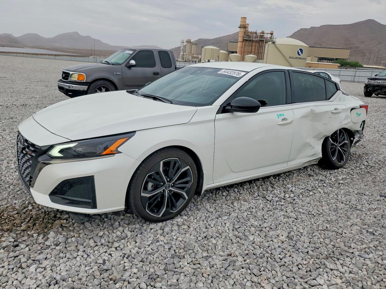 2024 NISSAN ALTIMA SR