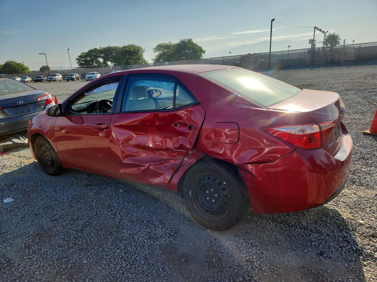 2019 TOYOTA COROLLA LE — снимка 2