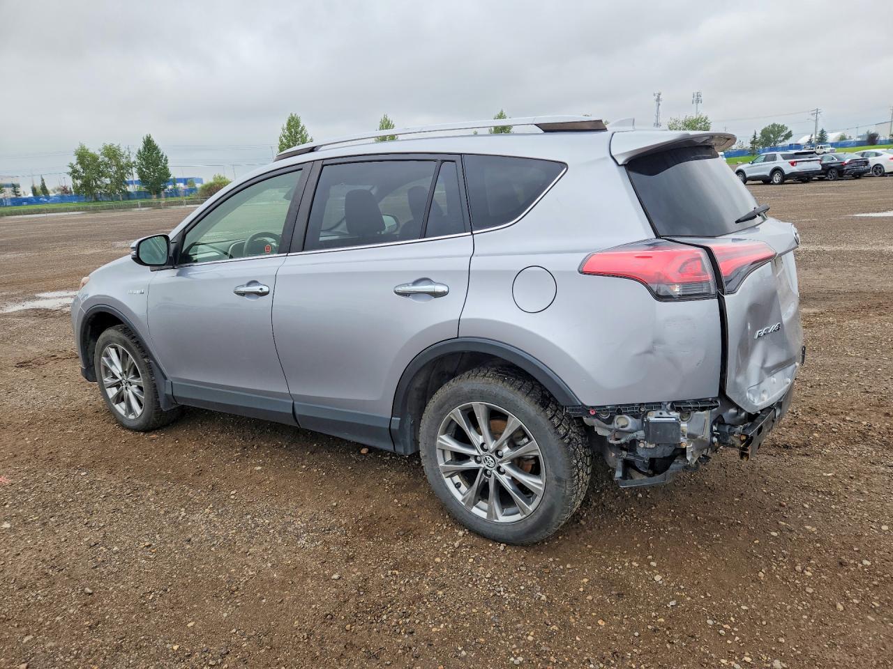 2018 TOYOTA RAV4 HV LIMITED — снимка 2