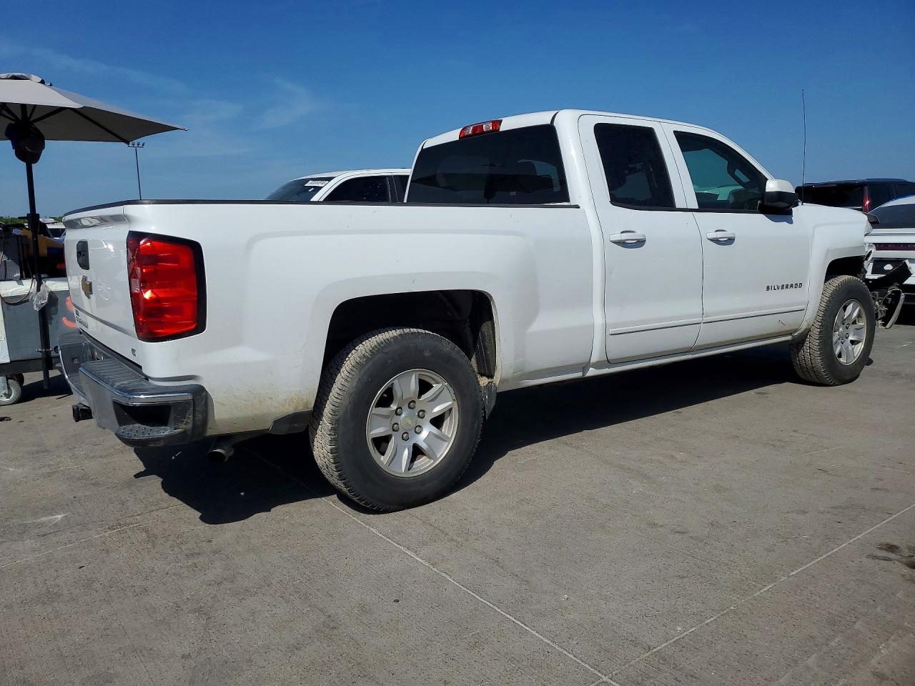 2015 CHEVROLET SILVERADO C1500 LT — снимка 3