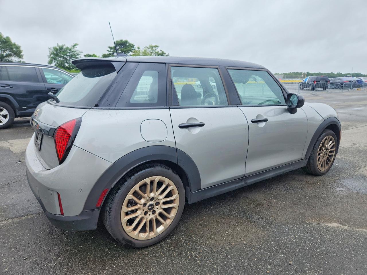 2026 MINI COOPER S — снимка 3