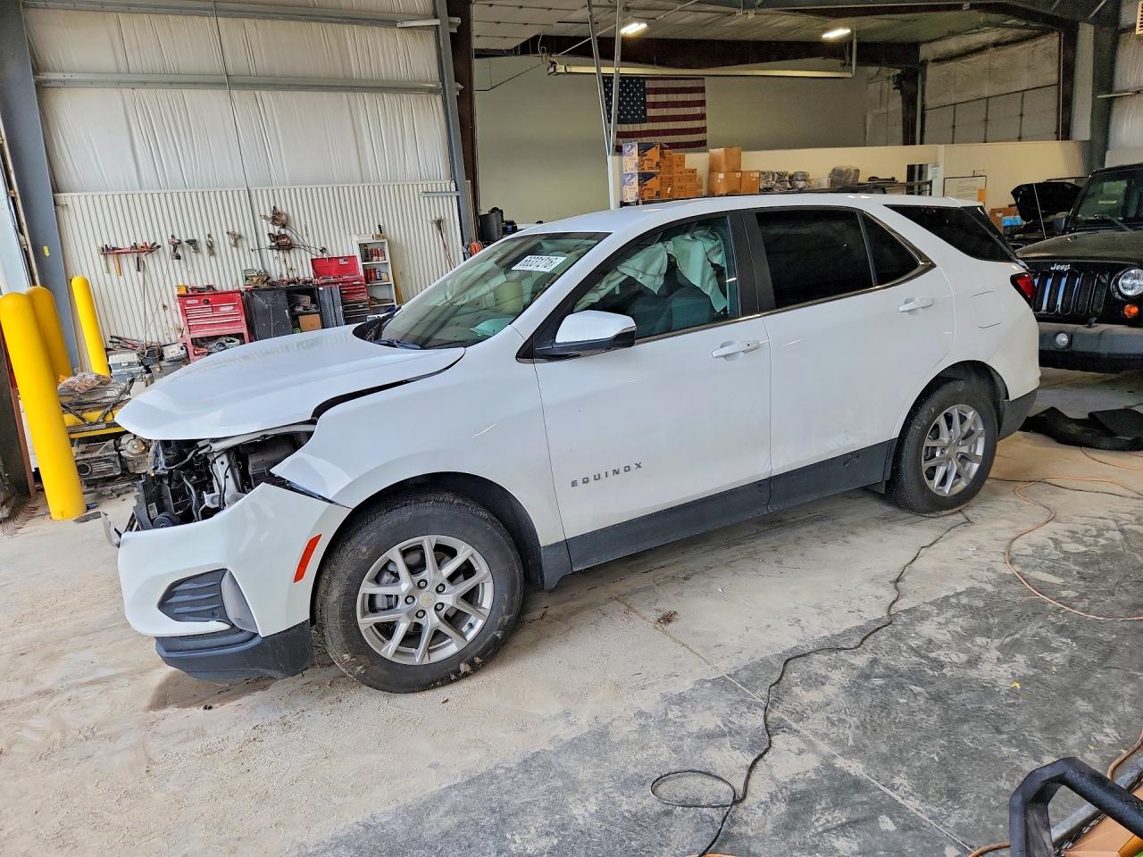 2022 CHEVROLET EQUINOX LT