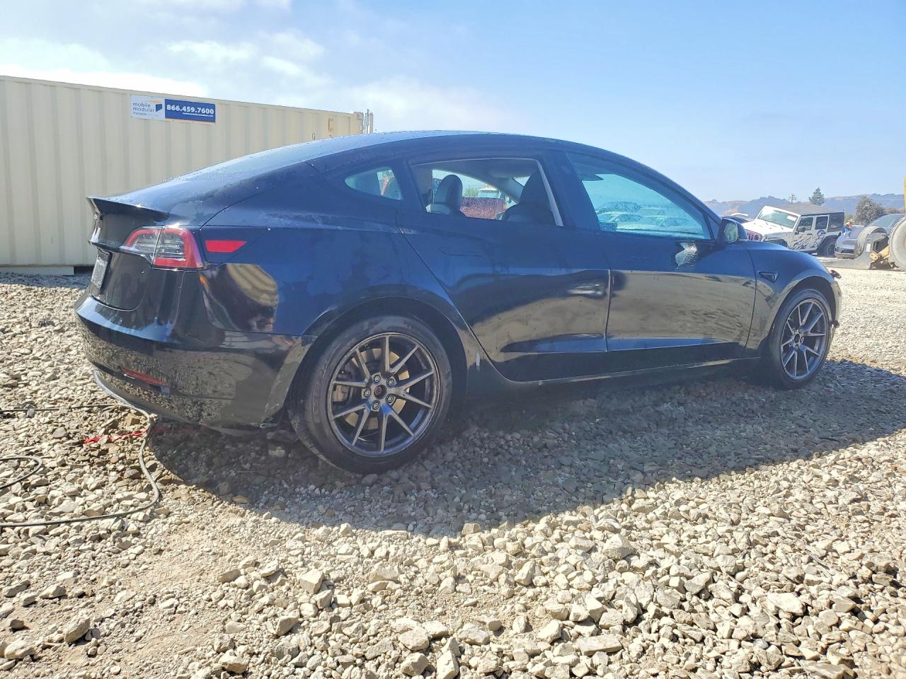 2023 TESLA MODEL 3 — снимка 3