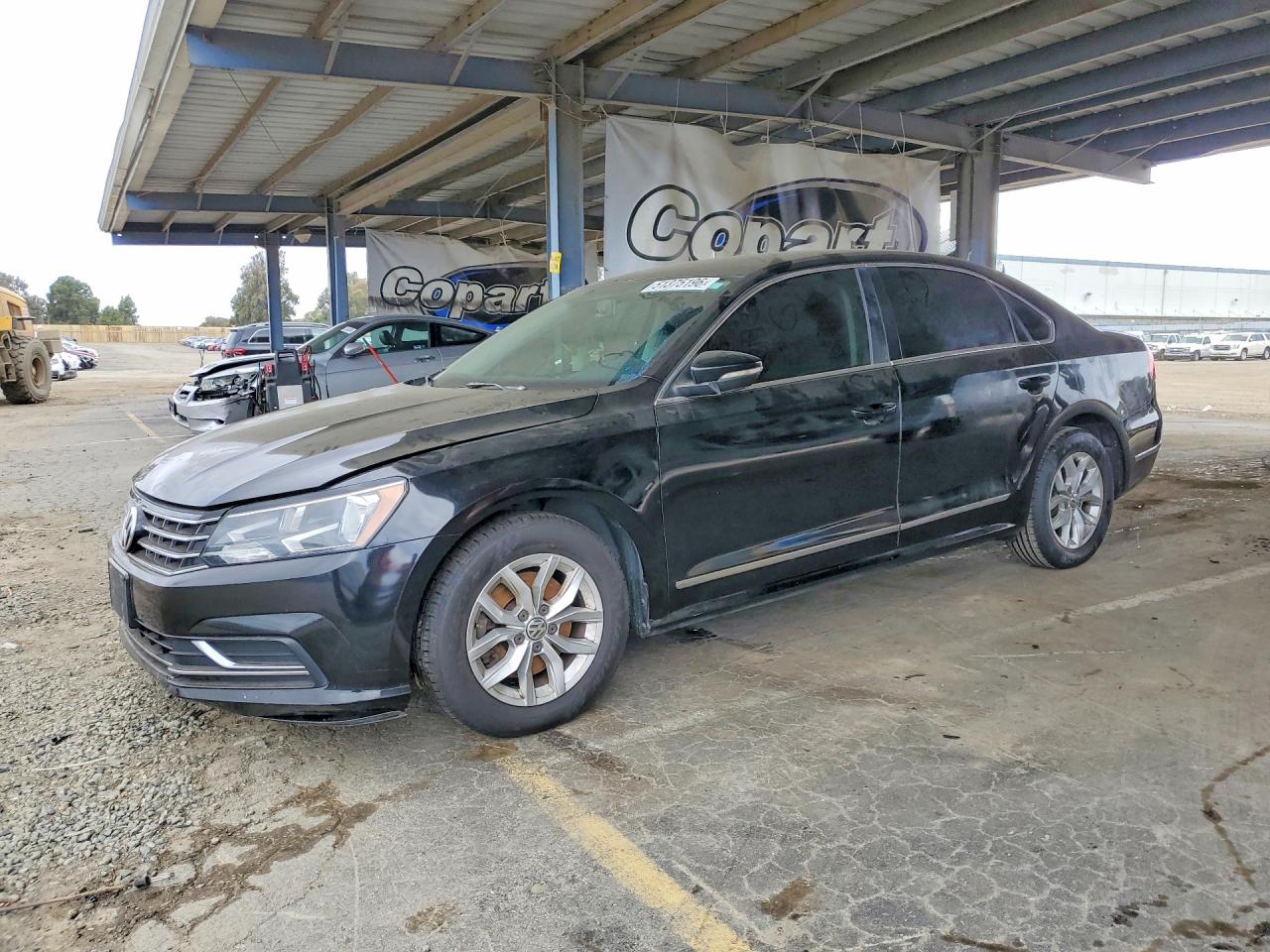 2016 VOLKSWAGEN PASSAT S