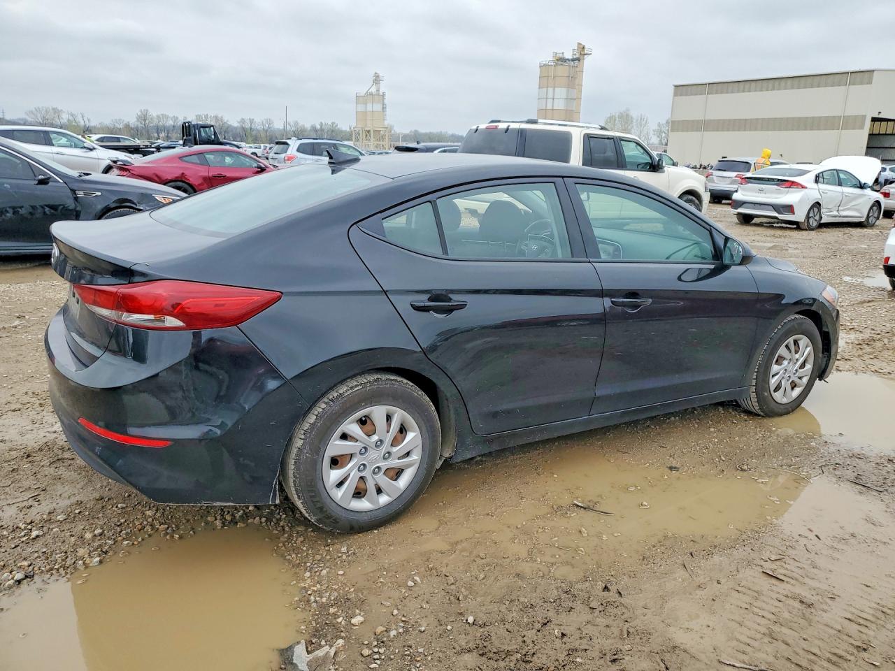 2018 HYUNDAI ELANTRA SE — снимка 3