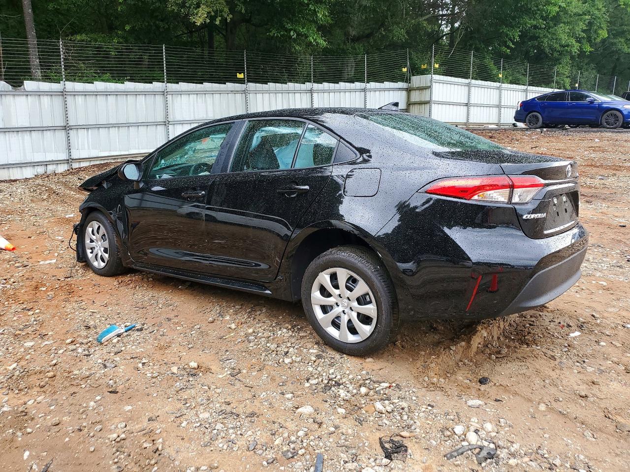 2025 TOYOTA COROLLA LE — снимка 2
