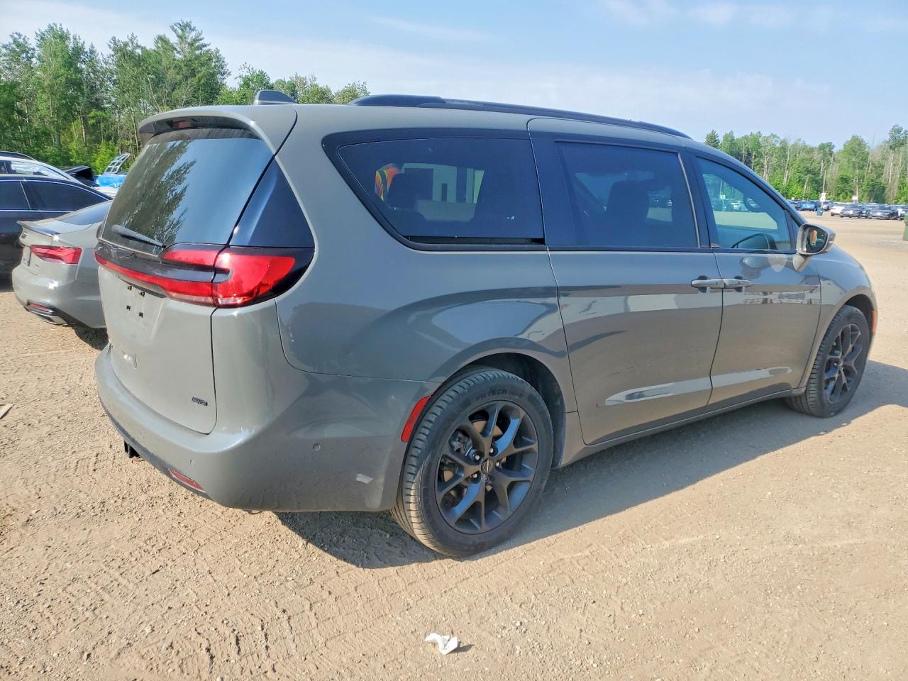 2021 CHRYSLER PACIFICA TOURING L — снимка 3