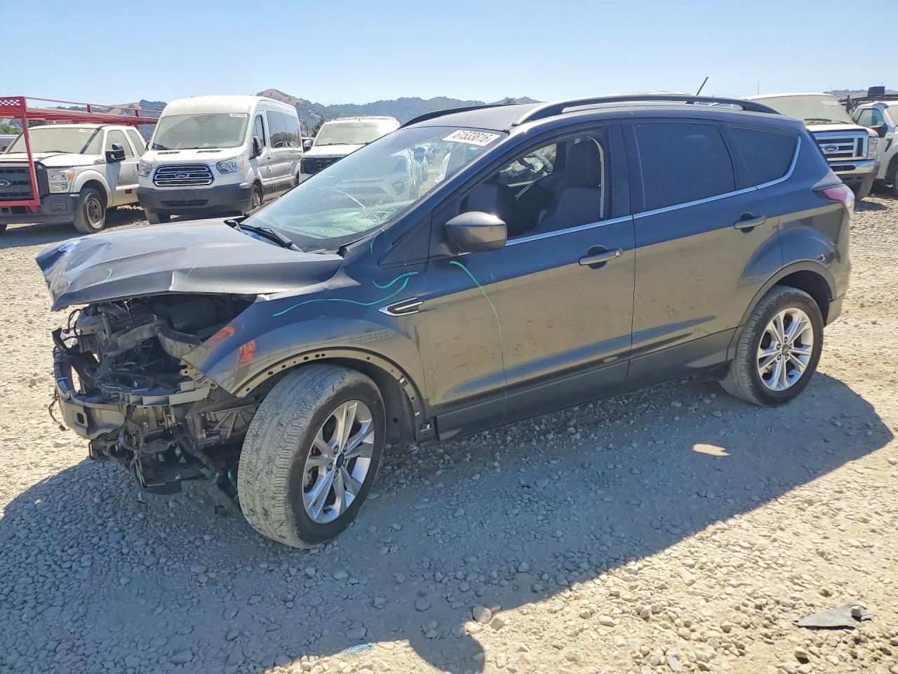 2018 FORD ESCAPE SE