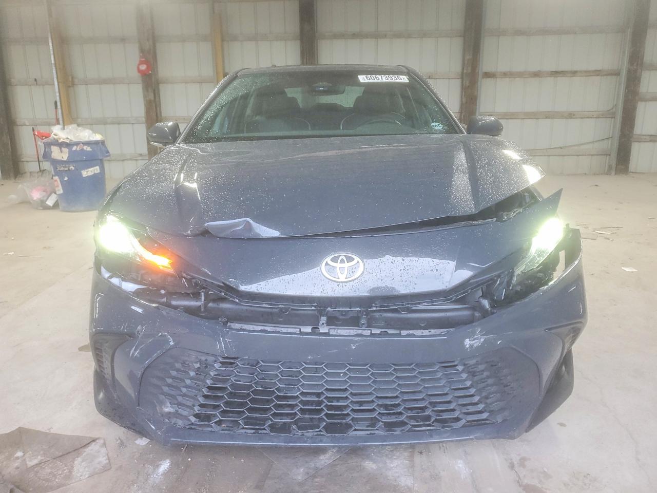 2025 TOYOTA CAMRY SE — снимка 5