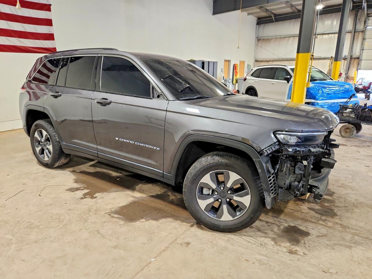2022 JEEP GRAND CHEROKEE LIMITED 4XE — снимка 4