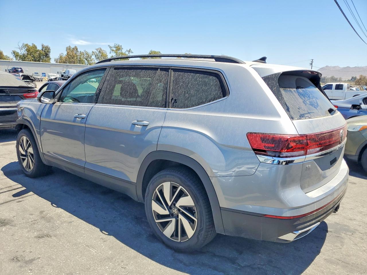 2026 VOLKSWAGEN ATLAS SE — снимка 2