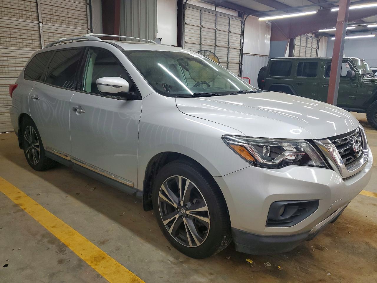 2017 NISSAN PATHFINDER PLATINUM — снимка 4