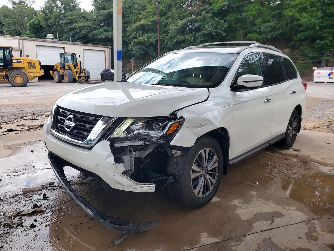 2017 NISSAN PATHFINDER SL