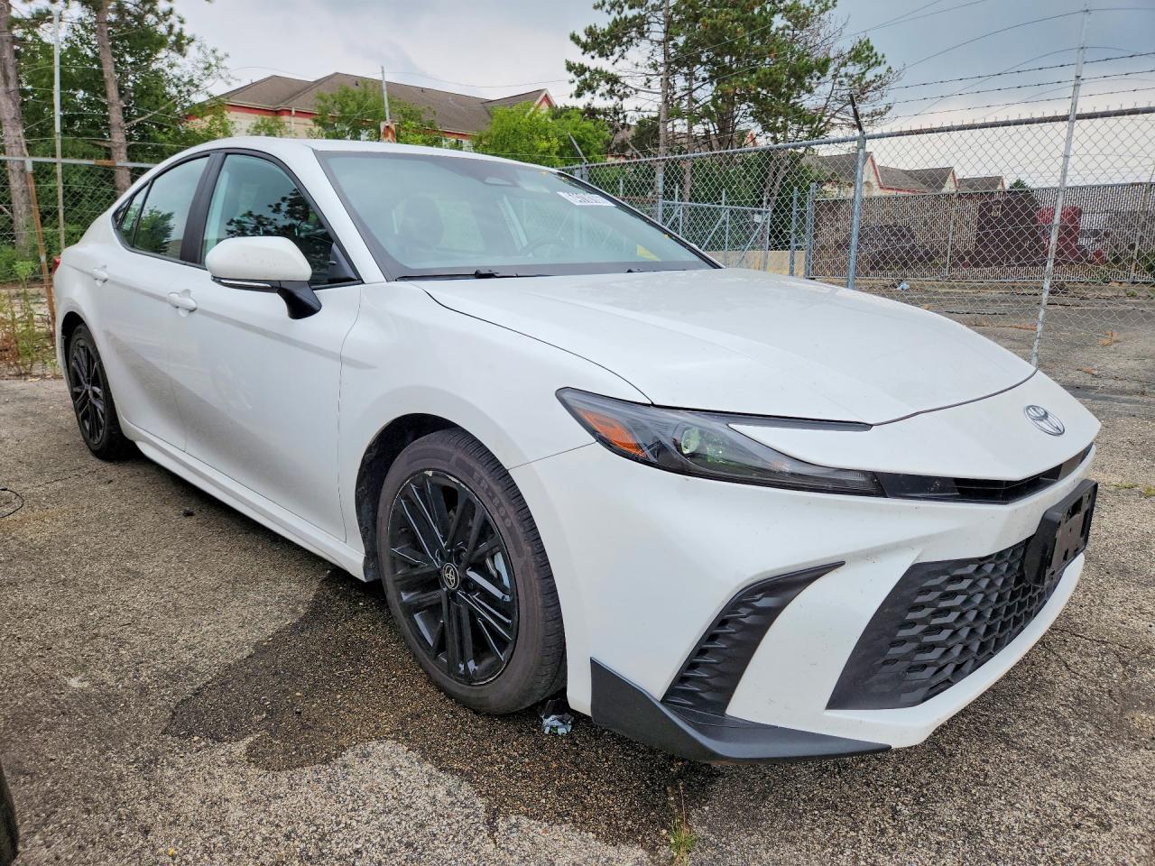 2025 TOYOTA CAMRY SE — снимка 4