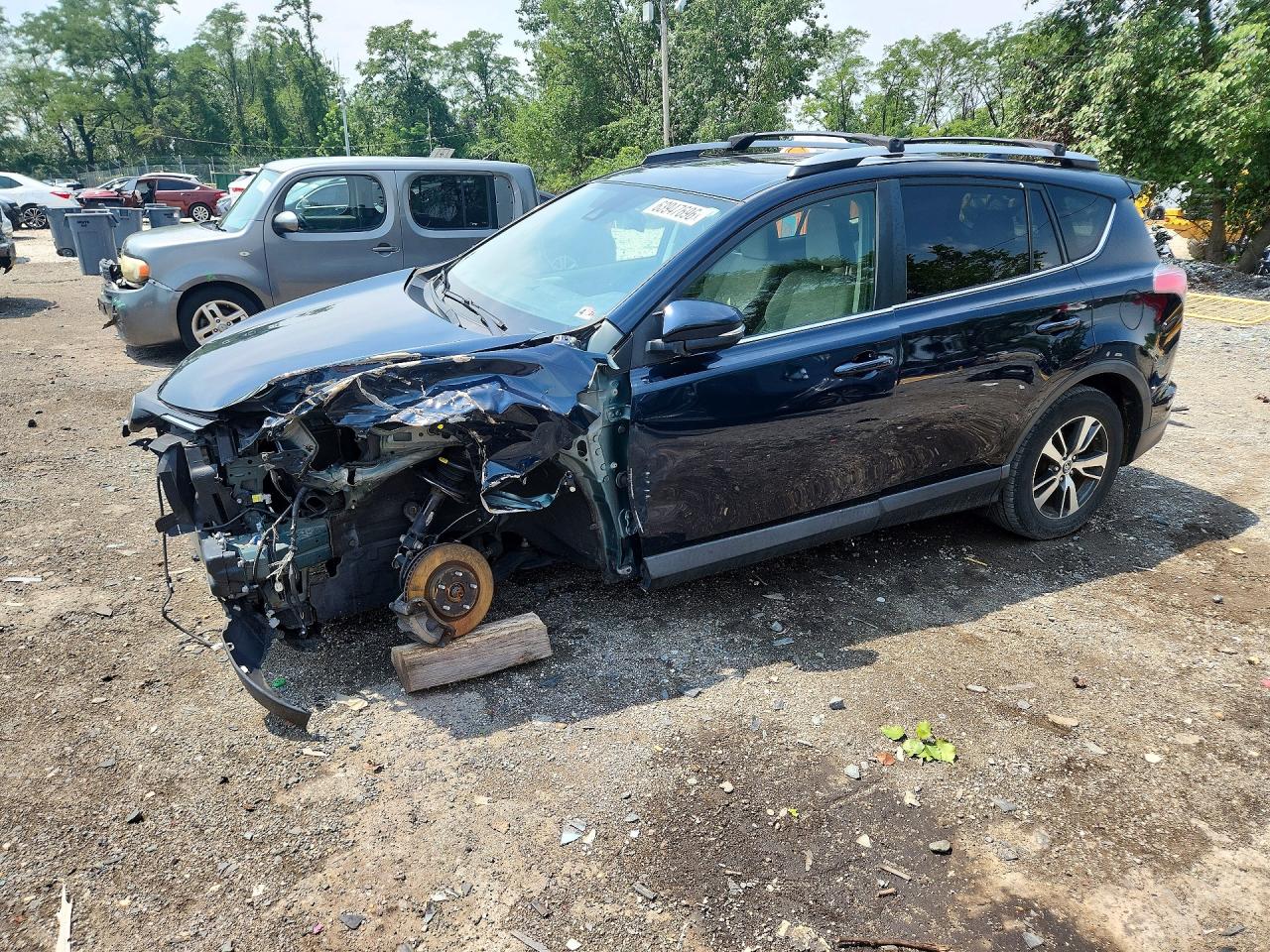 2018 TOYOTA RAV4 XLE