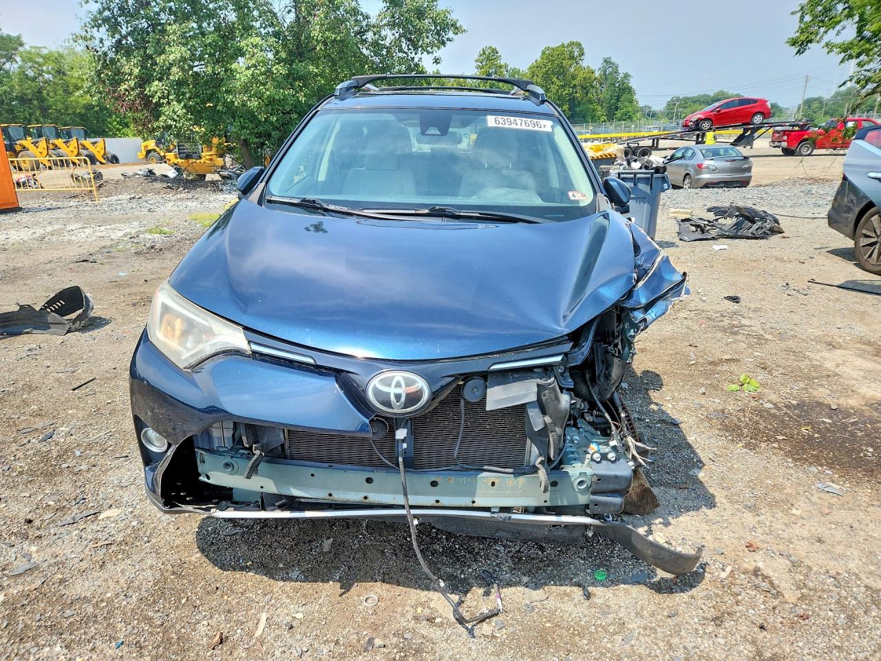 2018 TOYOTA RAV4 XLE — снимка 5