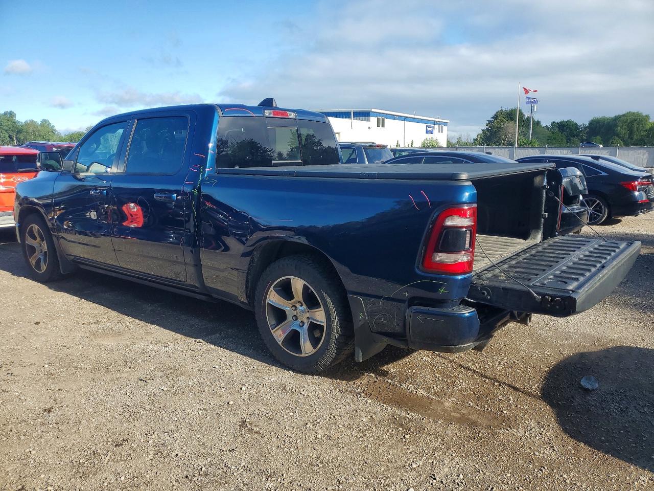 2020 RAM 1500 SPORT — снимка 2