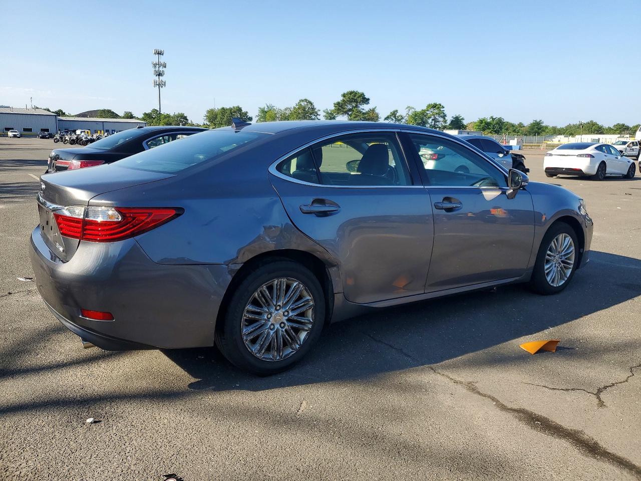 2013 LEXUS ES 350 — снимка 3