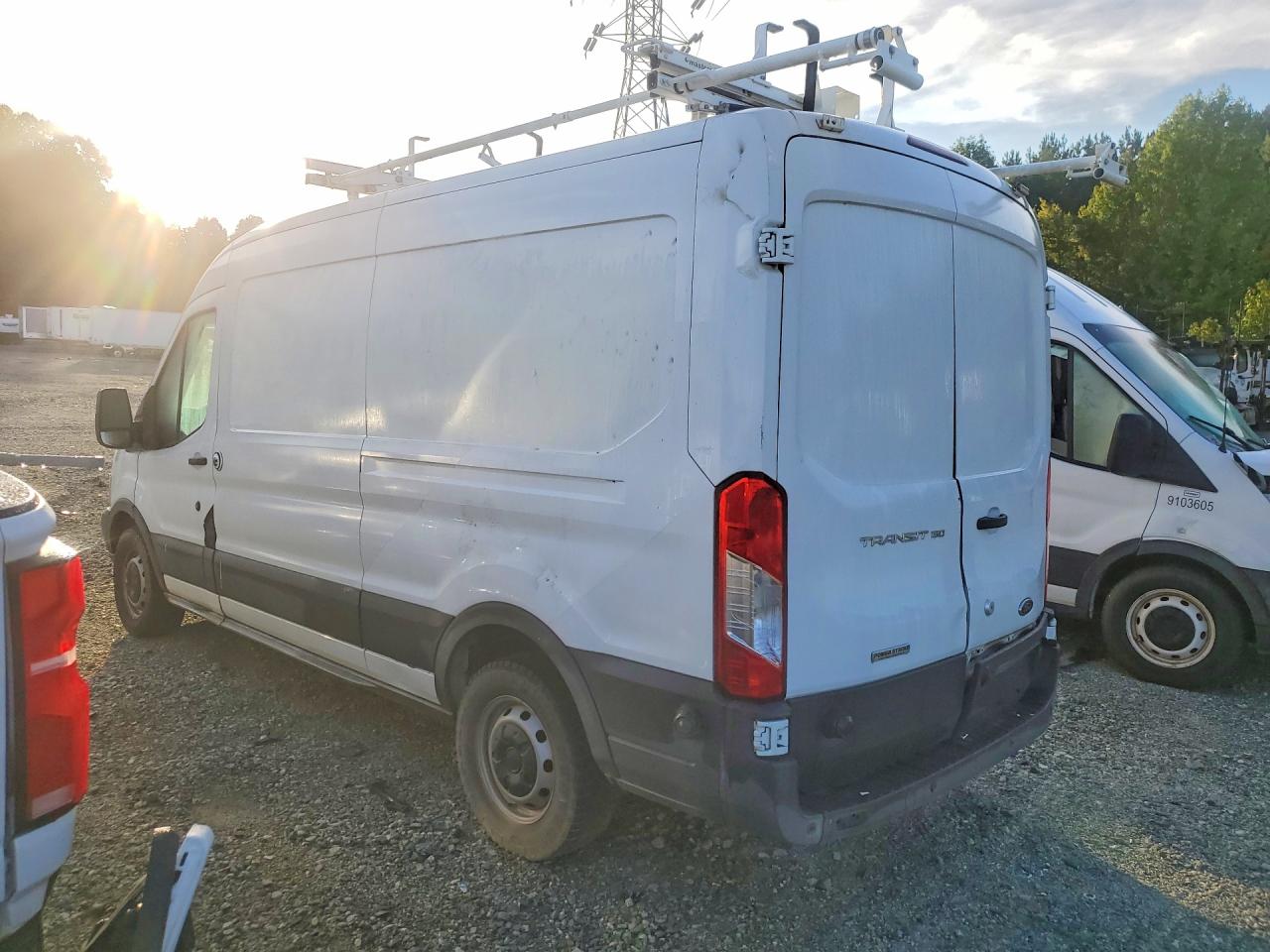 2017 FORD TRANSIT T-150 — снимка 2